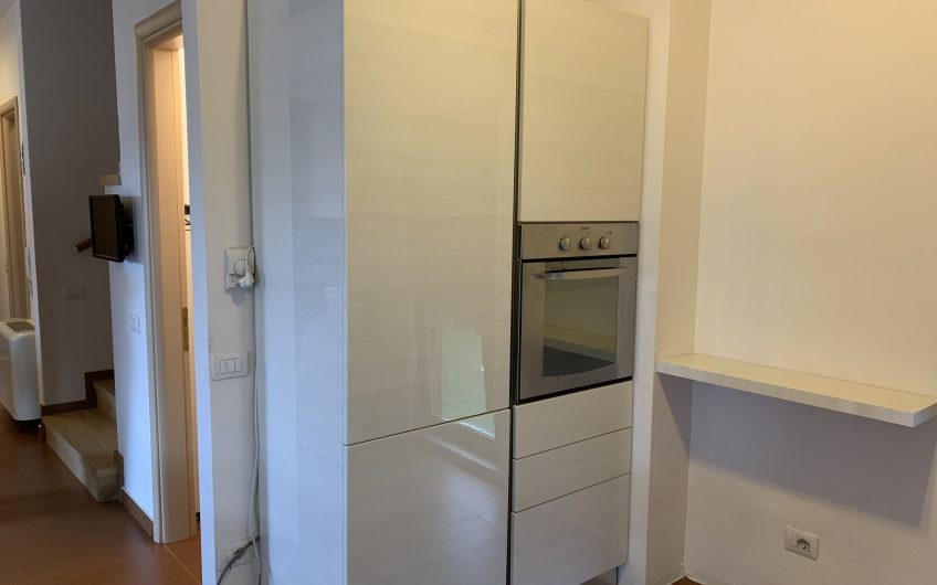 Villa 3 Floor for Rent near TEG
