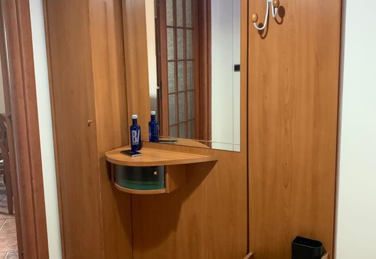 Office for rent in Bllok Area