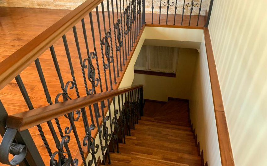 Villa For Rent near TEG