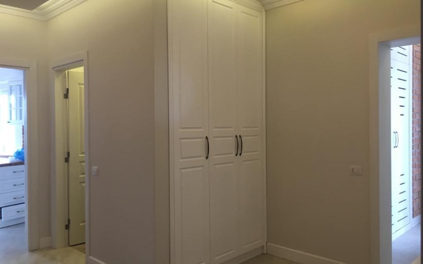 Fantastic Penthouse 3+1+Veranda for Rent in Lunder