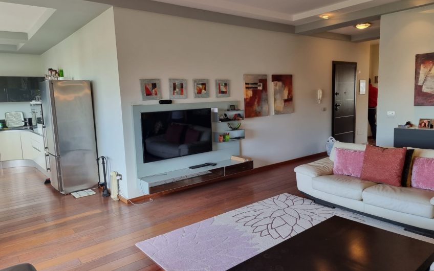 Beautiful Apartment in Downtown