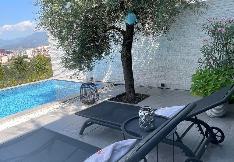 Beautiful Villa for Rent at Sun Hill Residence 2