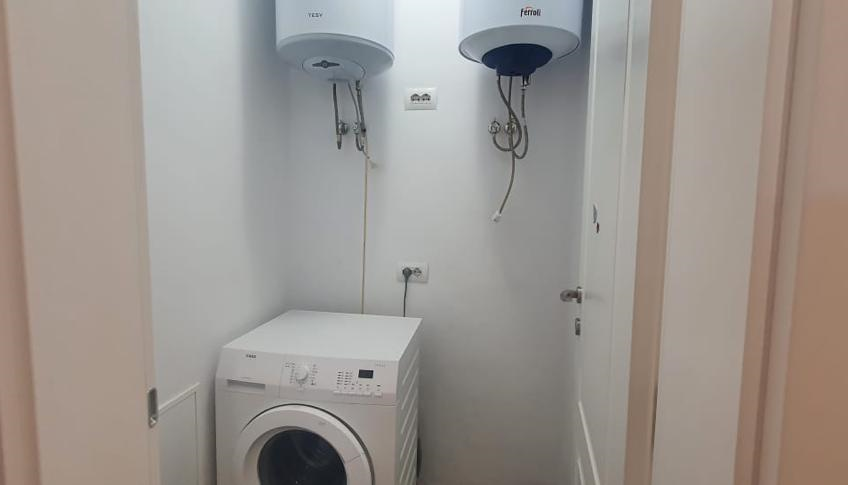 3 Bedrooms Apartments For Rent