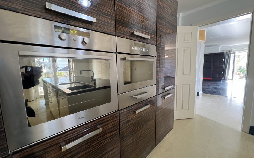 Villa for Rent in Residential Complex near TEG