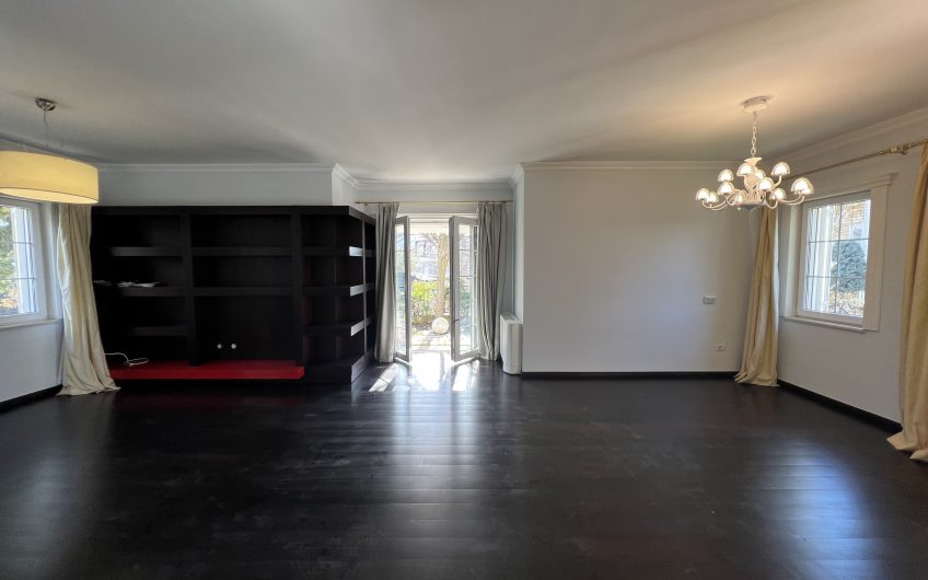Villa for Rent in Residential Complex near TEG