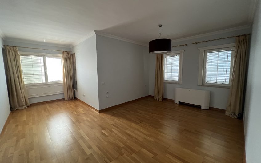 Villa for Rent in Residential Complex near TEG