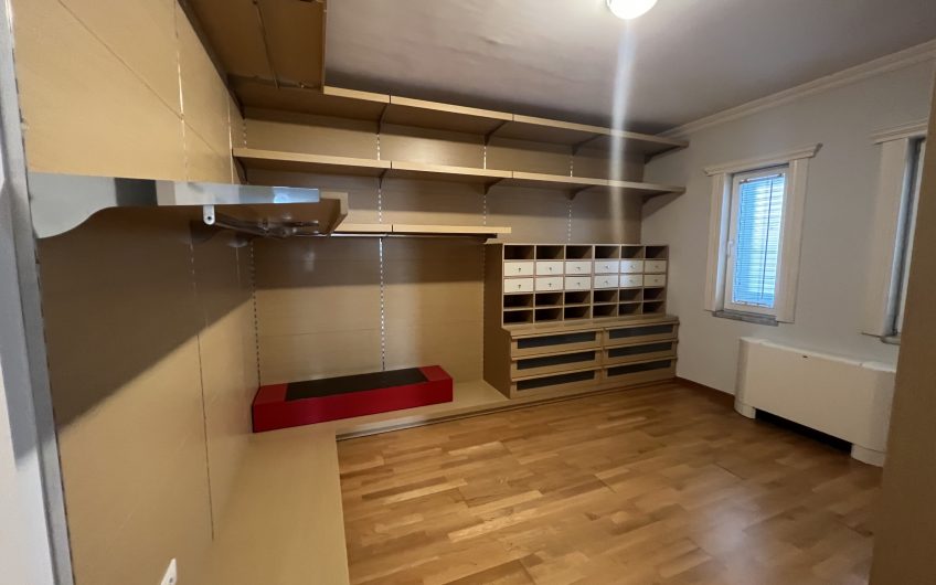 Villa for Rent in Residential Complex near TEG