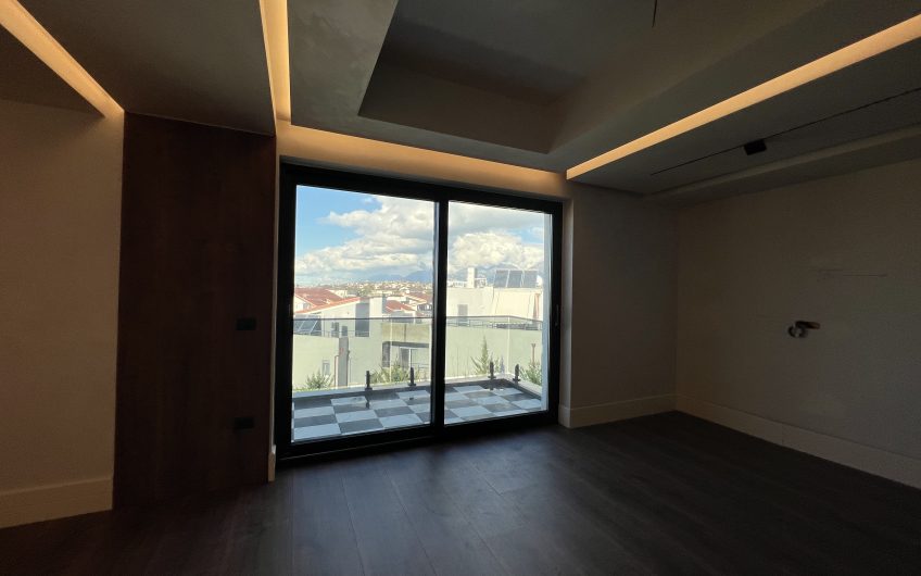 Modern style villa for Rent with private pool
