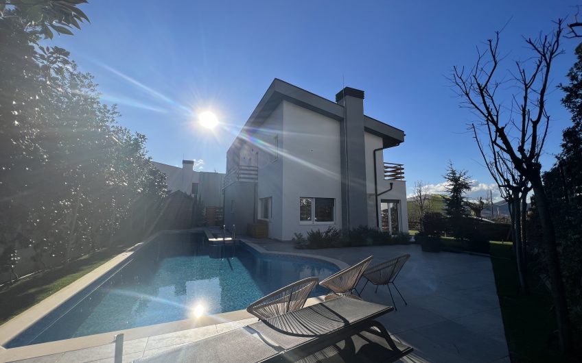 Brand new Villa for Rent 4 Bedrooms