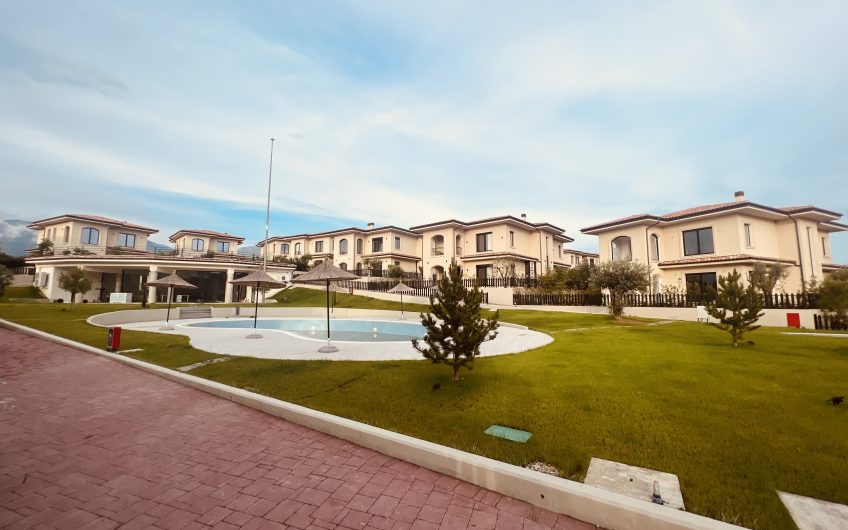Type A Villa 4 bedrooms plus basement for rent