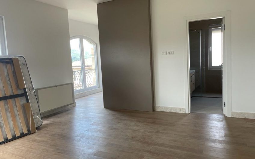 New Villa for Rent
