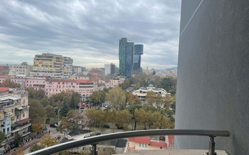 APARTMENT OR OFFICE IN BLLOK FOR RENT