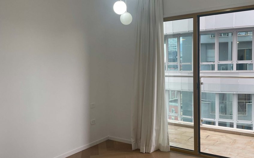 APARTMENT OR OFFICE IN BLLOK FOR RENT