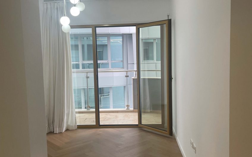 APARTMENT OR OFFICE IN BLLOK FOR RENT