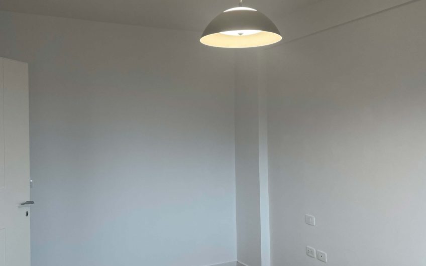 APARTMENT OR OFFICE IN BLLOK FOR RENT