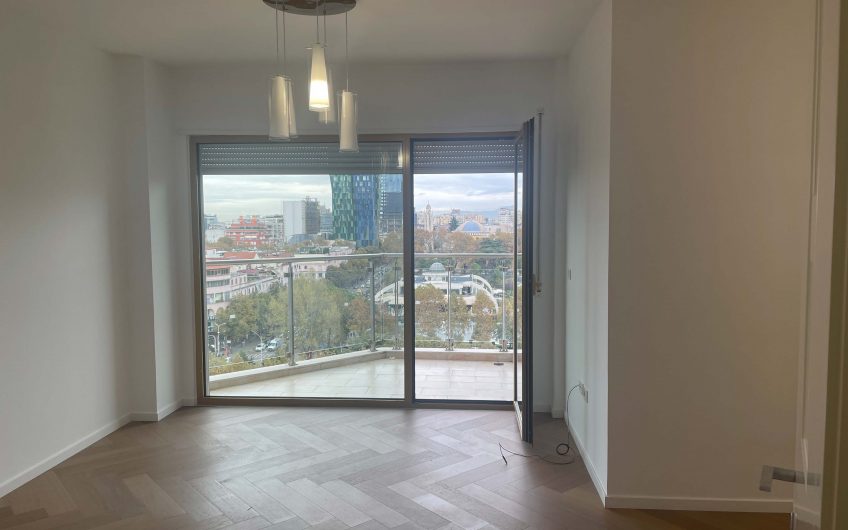 APARTMENT OR OFFICE IN BLLOK FOR RENT