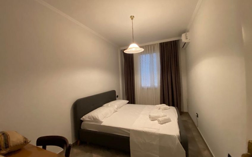 APARTMENT 2+1 RRUGA E KAVAJES 850 EURO