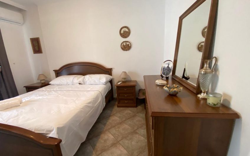 APARTMENT 2+1 RRUGA E KAVAJES 850 EURO