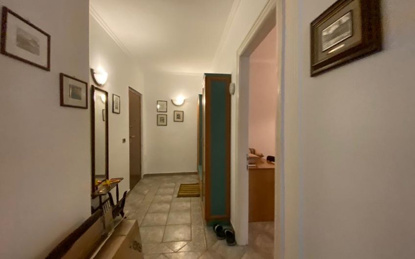 APARTMENT 2+1 RRUGA E KAVAJES 850 EURO