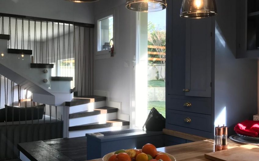 Stylish 4 bedroom vila for rent