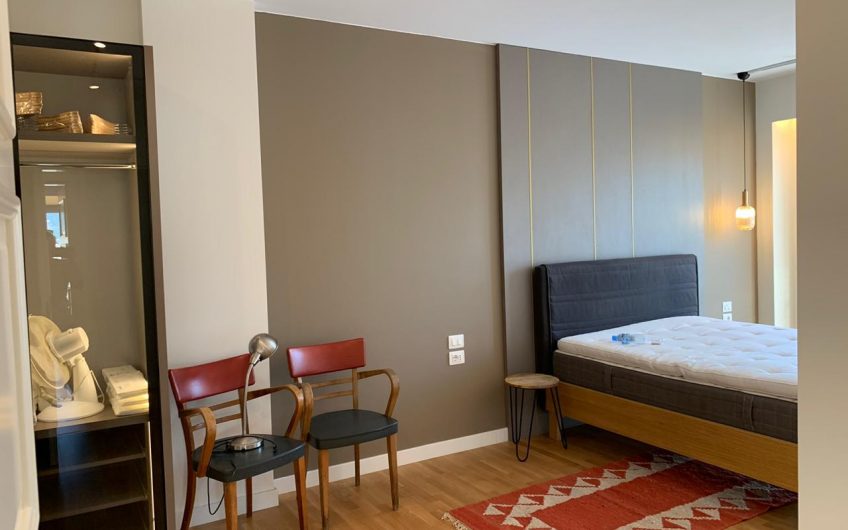 Apartment in Tirana Center with Parking