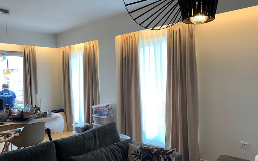 Apartment in Tirana Center with Parking