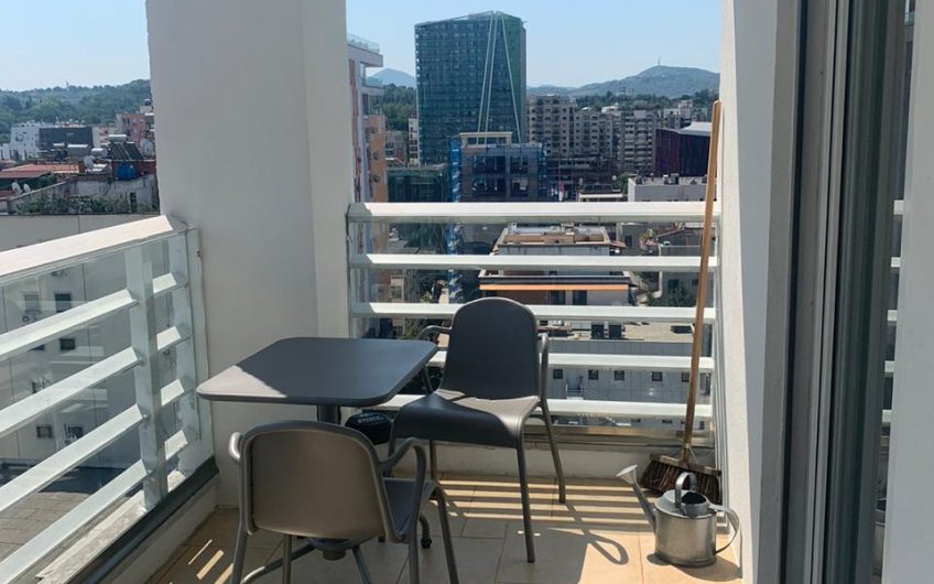 Apartment in Tirana Center with Parking