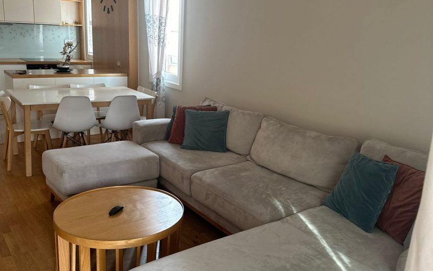 Luxurious Apartment with Modern Amenities