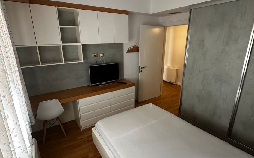 Luxurious Apartment with Modern Amenities