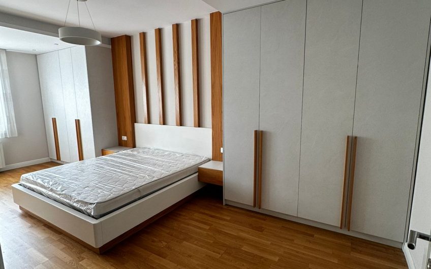 Luxurious Apartment with Modern Amenities