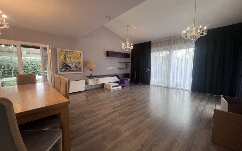 3 bedroom and studio villa with garden