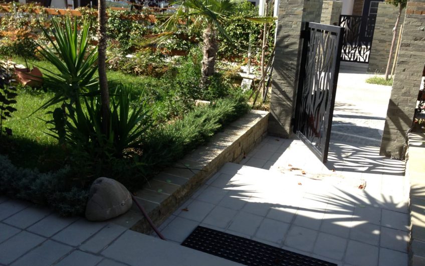 3 bedroom and studio villa with garden