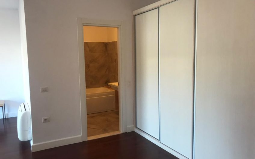 2 bedroom apartment with garden access – for rent