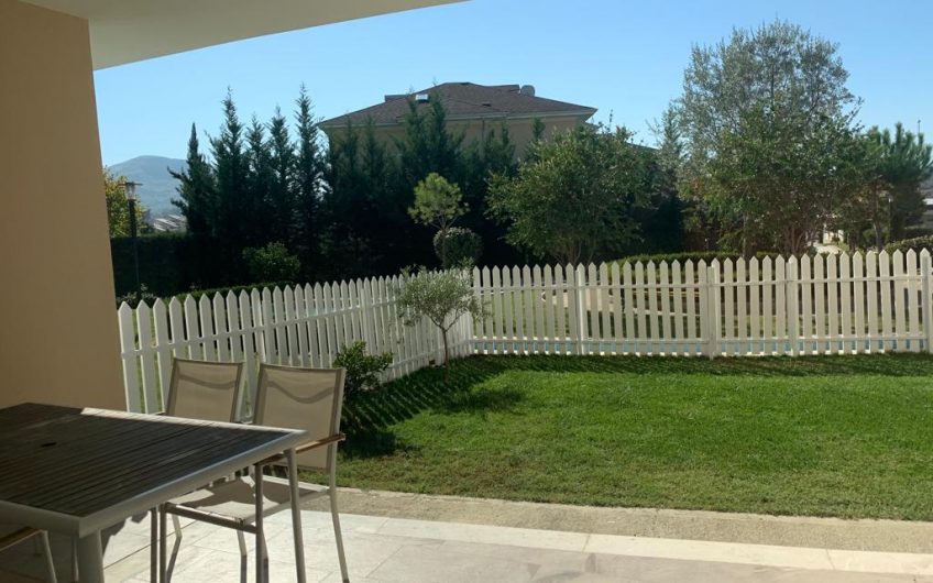 2 bedroom apartment with garden access – for rent