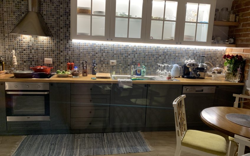 3 bedroom apt in compound available from next August’ 27