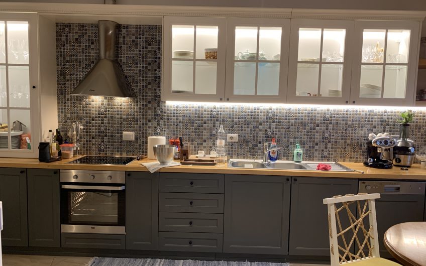 3 bedroom apt in compound available from next August’ 27