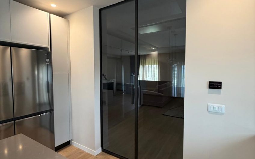 5 bedrooms Residence for rent