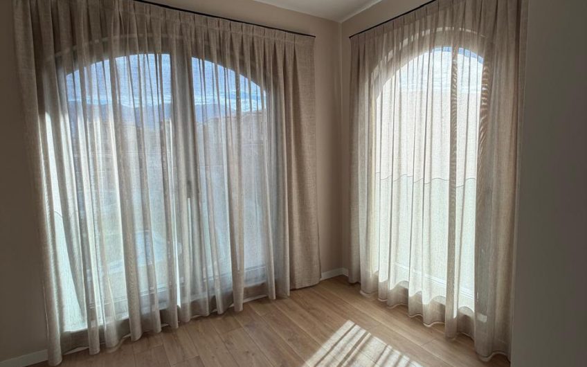 5 bedrooms Residence for rent