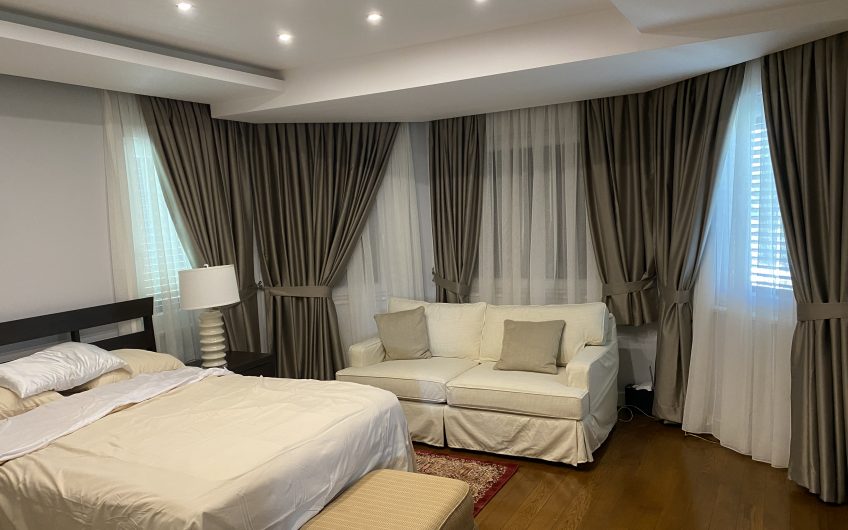 4 bedroom vila for rent